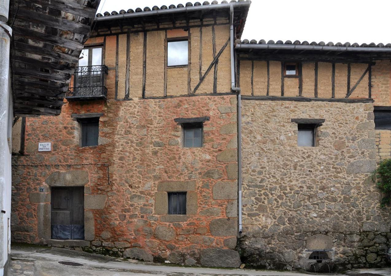 El Jazmin De La Fuente Casa Rural Guijo de Santa Bárbara Exteriör bild