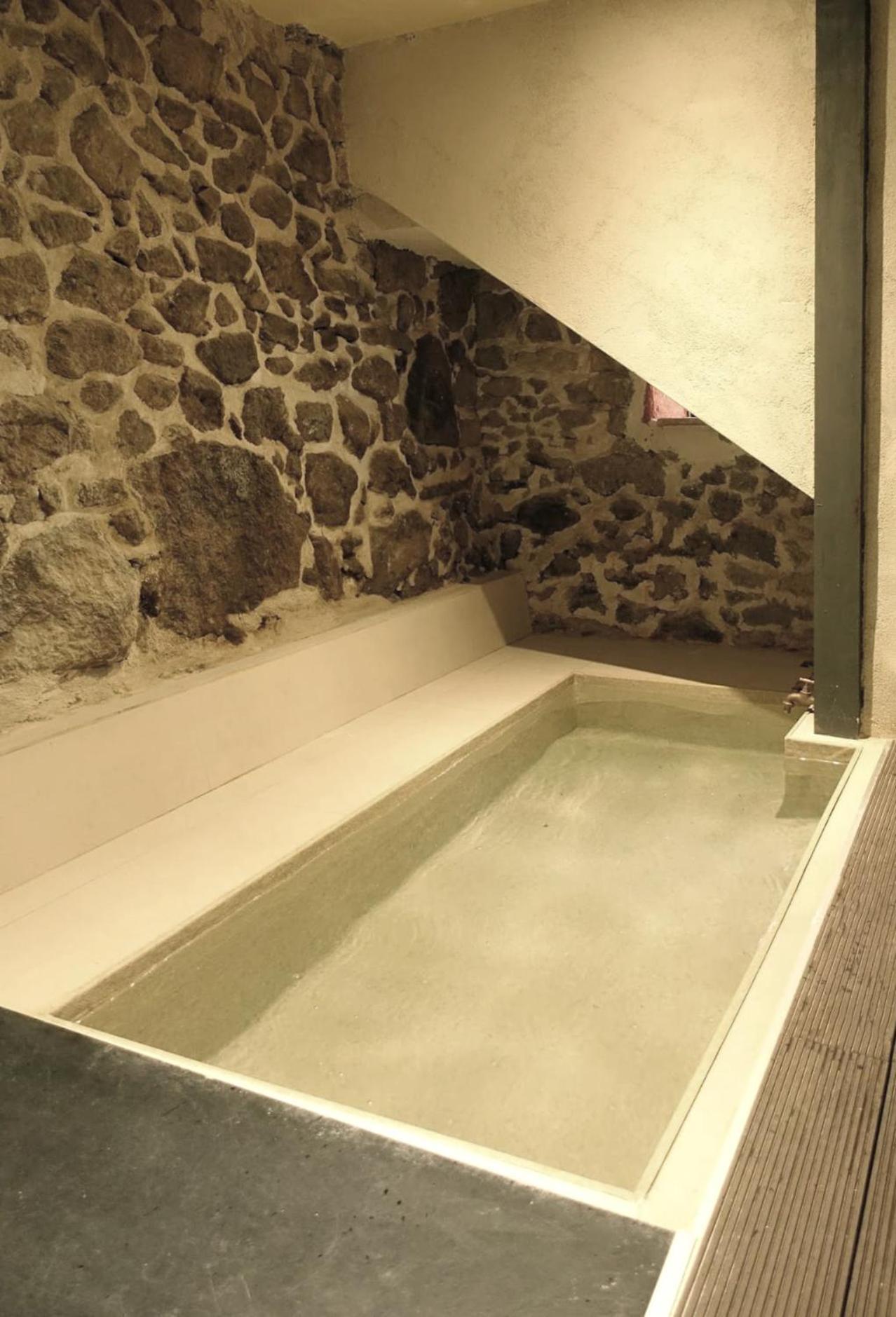 El Jazmin De La Fuente Casa Rural Guijo de Santa Bárbara Exteriör bild